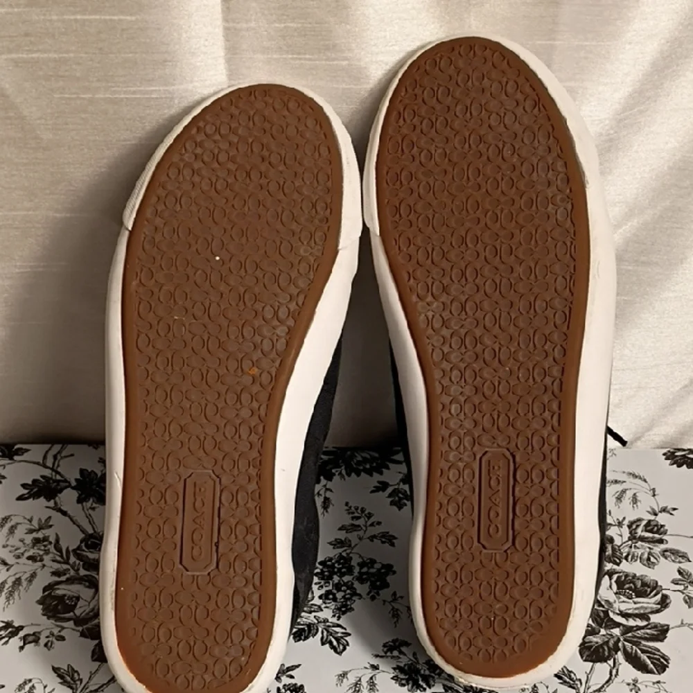 Coach Black‎ and White Casual Women's Sneakers Size 10B - Picture 7 of 10